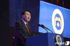 윤영찬 尹, 사실상 쿠데타로 대통령…文 반국가세력 발언 정당성 확보용