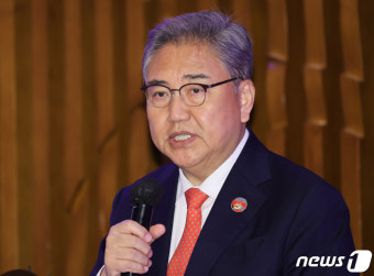 박진, 尹대통령 우크라 방문 