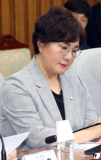 생각에 잠긴 조수진 최고위원