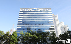 부산 배달전문 밀면 식당서 100명 식중독 호소…원인 조사 중