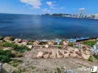 태풍 카눈에 부산은 이미 폭풍전야…힌남노 피해 흰여울마을 노심초사