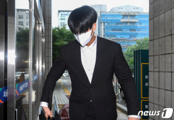 '허위 뇌전증' 라비 집행유예…'마약 재판 중 범행' 나플라 징역 1년