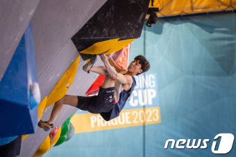 스포츠클라이밍 이도현, 세계선수권 콤바인 7위…파리 올림픽 직행 실패