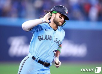 '류현진 도우미' 될 비셋, MLB 복귀 하루 연기…20일 합류