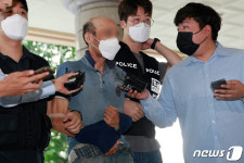 합정역 흉기난동 50대 남성 영장심사 출석