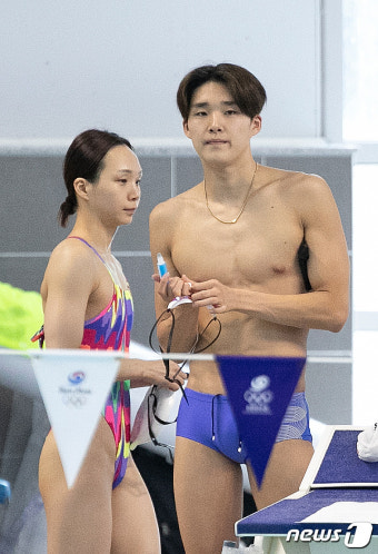 김우민·김서영 '훈련 준비'