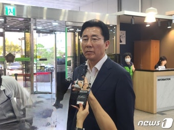 '허위사실 공표' 박경귀 아산시장 2심도 벌금 1500만원 당선무효형