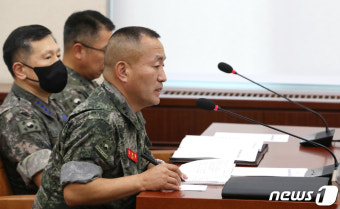답변하는 김계환 해병대사령관