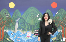 낸시랭  ‘버블코코 스페이스 아트’ 개인전 개최