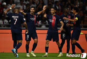 이강인 없는 PSG, 리옹 완파…음바페 멀티골