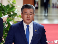 국무회의 참석하는 유병호 감사원 사무총장