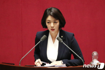 발언하는 배현진 의원