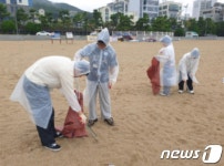 부산해수청, 송정해수욕장서 연안정화 활동