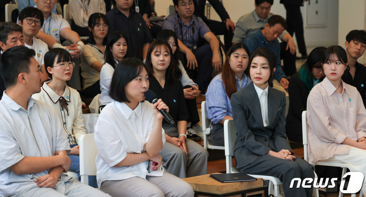 윤석열 전 대통령 부인 김건희 여사, 건강 악화로 아산병원 입원
