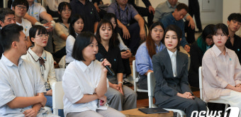 윤석열 전 대통령 부인 김건희 여사, 건강 악화로 아산병원 입원