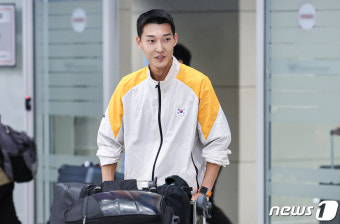'스마일 점퍼' 우상혁, 귀국