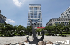 [단독] 부산시 공공기관장 또 성 비위…부산정보산업진흥원장 사의