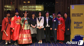 김건희 여사, 훈민정음 출연진과 함께