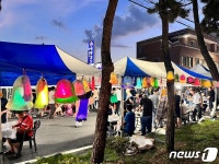 지역 축제서 국회의원 비서관이 선거구 주민에 음식 제공…선거법 논란