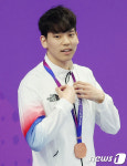 동메달 목에 건 이주호
