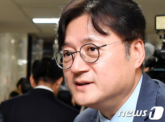[뉴스1 PICK]민주당 신임 원내대표에 '친명' 홍익표 