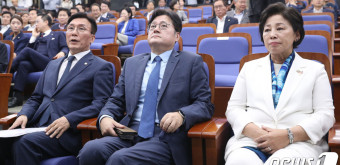 [뉴스1 PICK]민주당 신임 원내대표에 '친명' 홍익표 