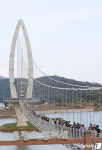 출렁다리 즐기며 추석 연휴 보내요