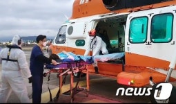 출산 임박 제주 엄마들, 헬기로 300㎞ 위험한 비행 다반사