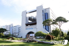 전주시청 민원실 23일부터 여권발급 서비스…“시민불편 해소 기대”