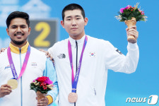 양궁 컴파운드 개인전서 동메달 목에 건 양재원