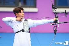 양궁 이우석, 리커브 남자 개인전서 銅 명중…金 2개 이어 3번째 메달[항저우AG]