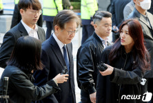 '묵묵부답'