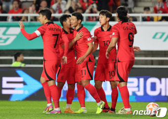 손흥민·이강인·황희찬 골잔치 클린스만호, 베트남 6-0 완파…A매치 3연승