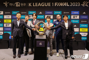 우승 감독의 주인공은?
