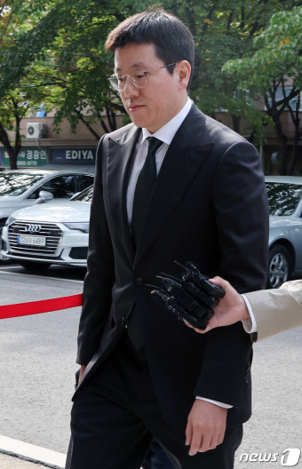 배재현 카카오 투자총괄대표, 영장심사 출석