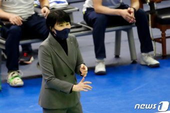 이도희 전 감독·송병일 전 코치, SBS스포츠 배구 해설위원으로 합류