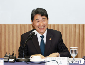 이주호 부총리, 현장교원들과 간담회