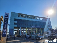 부산항 북항 자성대부두 감만부두로 이전 시작…내년까지 완료