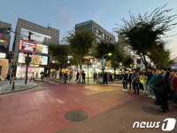 홍대 레드로드 일대에 설치된 AI 인파관리시스템
