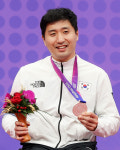 '장애인탁구 간판' 김영건, APG에서 12번째 메달 수확…3연패는 무산