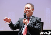 대담하는 김학균 신영증권 리서치센터장