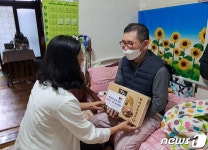 울산 동구치매안심센터, 치매 환자 300명에게 경량 패딩 등 전달