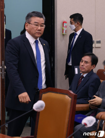 [국감]유병호 감사원 사무총장과 조은석 감사위원