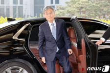 조희대 좌우 치우치지 않고 중도 길 노력