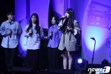 제5회 청춘대학가요제, 열창하는 코발트블루