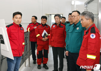 이한경 본부장, 헬기 조종사 교육 운영상황 점검