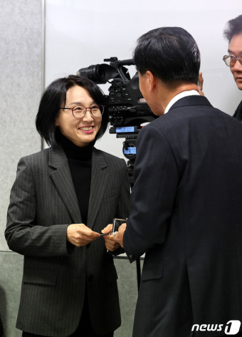 의대 증원 논의 재개한 복지부와 의협