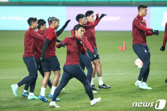 싱가포르 축구대표팀에 한국이름이? '귀화선수 송의영 한국전 출전'