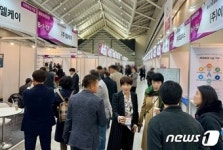 [르포]협동 로봇부터 첨단 집진기까지 …中企 협업 성과 다 모였다