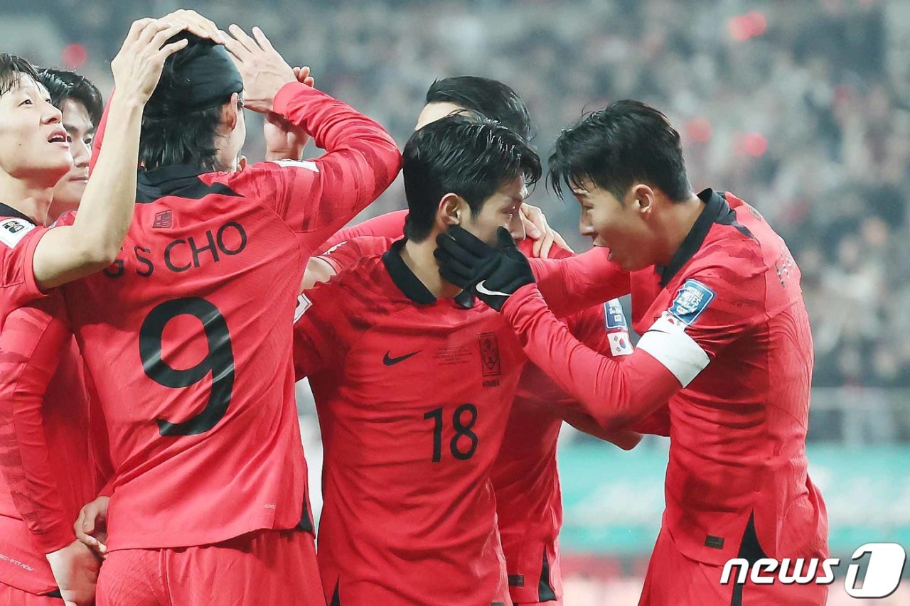 홍명보호, 손흥민-이강인 주도로 FIFA 북중미 월드컵 아시아 3차 예선 첫 경기 준비